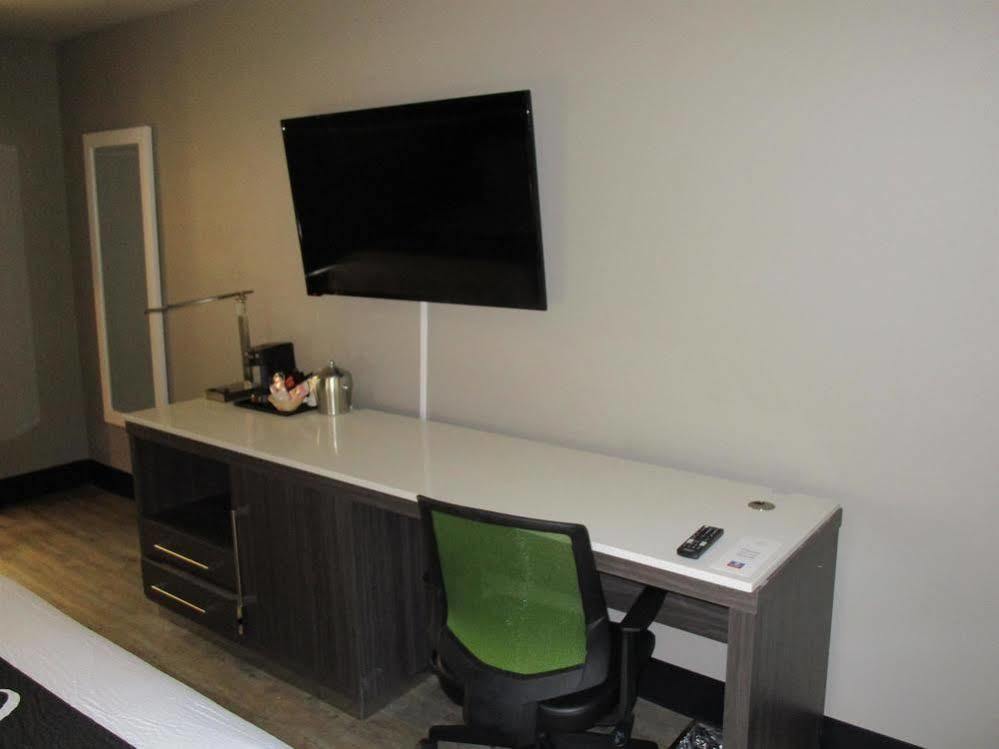 Day Inn Point Richmond **Dbl Reg** Экстерьер фото